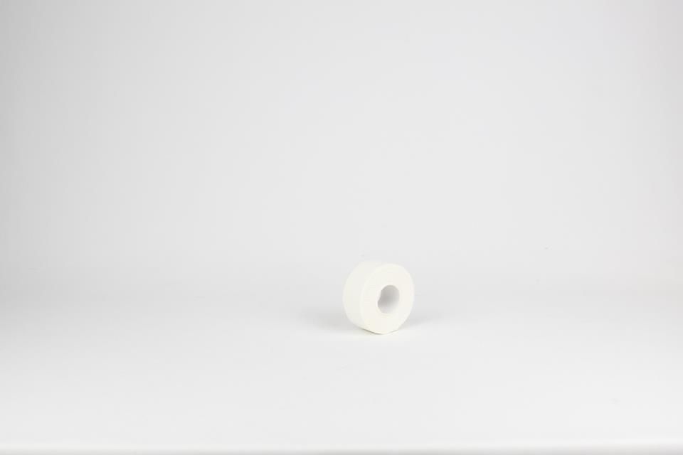 Sport Tape White 2.5cmX10m 1